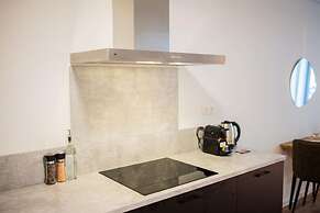 Deluxe 1 Bedroom Serviced Apartment 57 m2