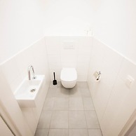 Deluxe 1 Bedroom Serviced Apartment 57 m2