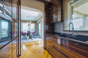 Venice New Luxury Penthouse with parking