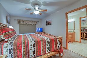 Smoky Mountain Getaway 3 Bedroom Cabin by RedAwning