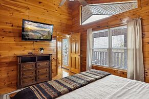 Smoky Mountain Lodge 6 Bedroom Cabin by RedAwning