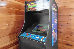 Smoky Mountain Lodge 6 Bedroom Cabin by RedAwning