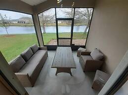 Exquisite Waterfront Retreat - Pet Friendly by RedAwning