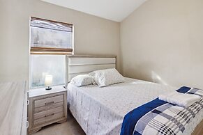 Exquisite Waterfront Retreat - Pet Friendly by RedAwning