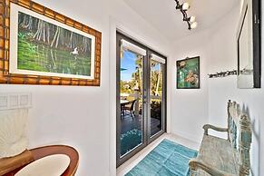 Mau Maus Cottage 3 Bedroom Home by RedAwning