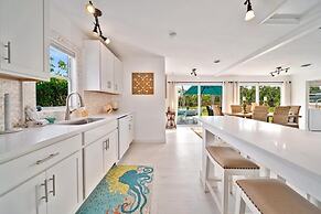 Mau Maus Cottage 3 Bedroom Home by RedAwning