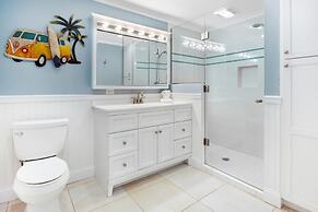 Turtle Cottage 3 Bedroom Home by RedAwning