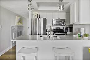 South Seas Bayside Villa 4306 3 Bedroom Condo by RedAwning