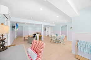 5294 Umbrella Pool Rd 3 Bedroom Home by RedAwning
