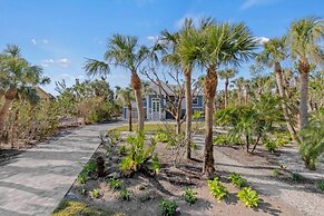 5294 Umbrella Pool Rd 3 Bedroom Home by RedAwning