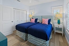 5294 Umbrella Pool Rd 3 Bedroom Home by RedAwning