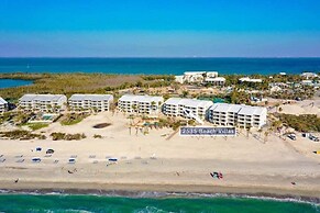 South Seas Beach Villa 2535 4 Bedroom Home by RedAwning