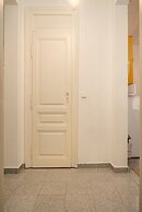 Designer Apartment - 5 min to Center