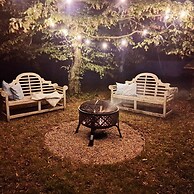 Gildridge Estat Large Group Tennis Court