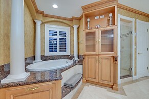 Palm Harbor Vacation Rental: 7 Mi to Beach!