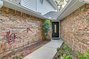 Palm Harbor Vacation Rental: 7 Mi to Beach!