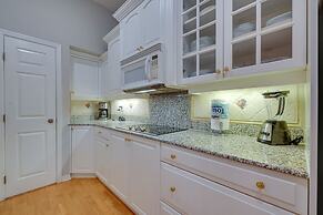 Palm Harbor Vacation Rental: 7 Mi to Beach!