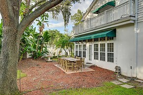 Palm Harbor Vacation Rental: 7 Mi to Beach!