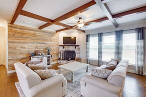 Crossville Home Near Lake Tansi + Hiking Trails!