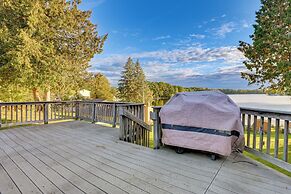 Northern Michigan Vacation Rental on Crooked Lake!