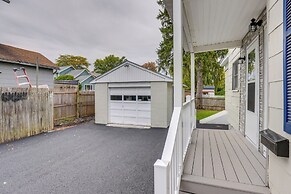 Pet-friendly Auburn Apartment w/ Balcony!