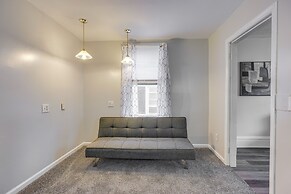 Central Auburn Apartment w/ Porch: Pets Welcome!