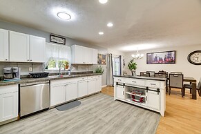 Hot Tub & Game Room: Tobyhanna Vacation Home!