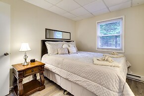 Hot Tub & Game Room: Tobyhanna Vacation Home!