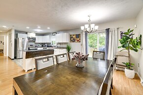 Hot Tub & Game Room: Tobyhanna Vacation Home!