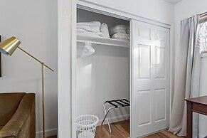 Serene Palmer Home: Walk to Downtown & Riverfront!