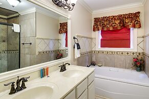 Sevierville Vacation Rental: 6 Mi to Dollywood!