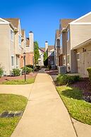 Philadelphia Suites-Extended Stay