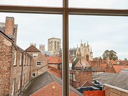 6 Granary Court