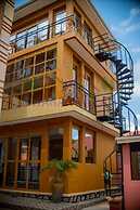 Lwanar Villas and Apartments