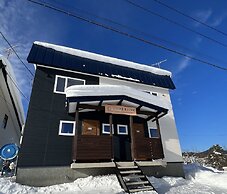 Furano Yukisachi House