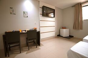 SP JUNDIAÍ HOTEL - EASY ACCESS TO HOPI HARI