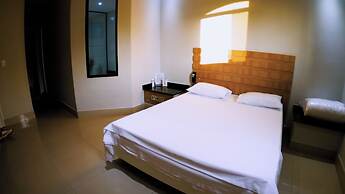 SP JUNDIAÍ HOTEL - EASY ACCESS TO HOPI HARI