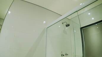 SP JUNDIAÍ HOTEL - EASY ACCESS TO HOPI HARI