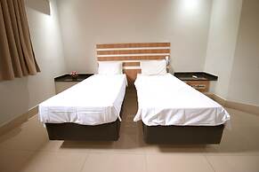 SP JUNDIAÍ HOTEL - EASY ACCESS TO HOPI HARI