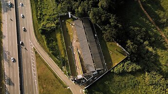 SP JUNDIAÍ HOTEL - EASY ACCESS TO HOPI HARI