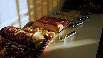 SP JUNDIAÍ HOTEL - EASY ACCESS TO HOPI HARI