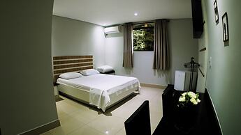 SP JUNDIAÍ HOTEL - EASY ACCESS TO HOPI HARI