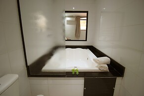 SP JUNDIAÍ HOTEL - EASY ACCESS TO HOPI HARI