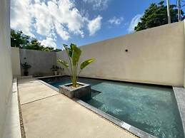 Studio By The Pool, Jacuzzi