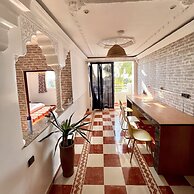 Auberge sunrise surf camp