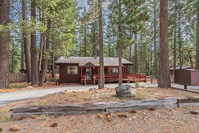 Cozy Pet Friendly Cabin in Lake Tahoe by Sierra Getaways