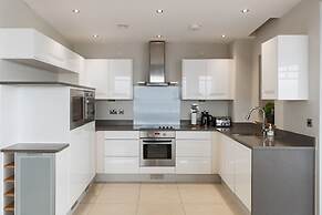 Sea Breeze - Spectacular Sea Views