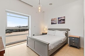 Sea Breeze - Spectacular Sea Views