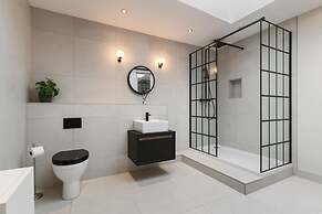 Sea Breeze - Spectacular Sea Views
