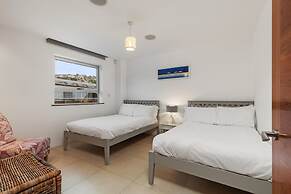 Sea Breeze - Spectacular Sea Views